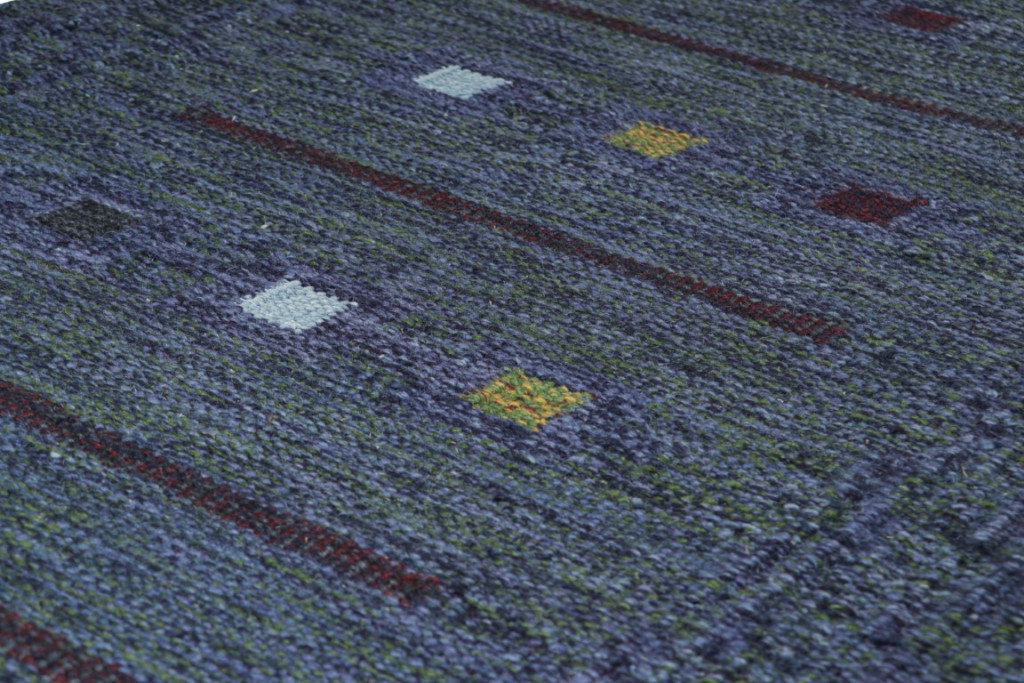 Scandinavian Rug with Geometric Patterns