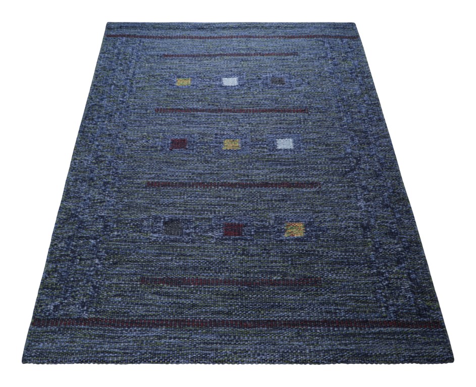 Scandinavian Rug with Geometric Patterns