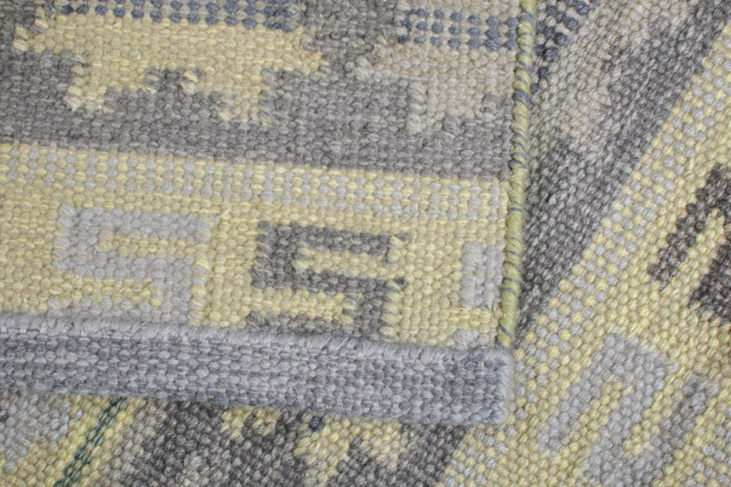 Scandinavian Rug with Geometric Patterns