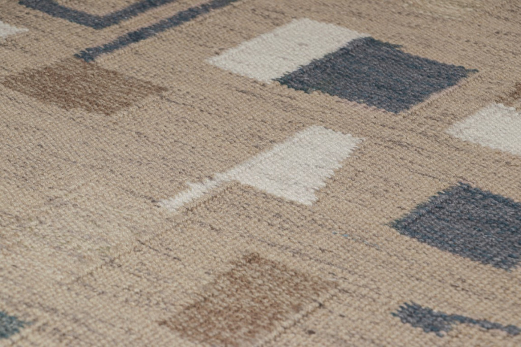Scandinavian Rug with Geometric Patterns