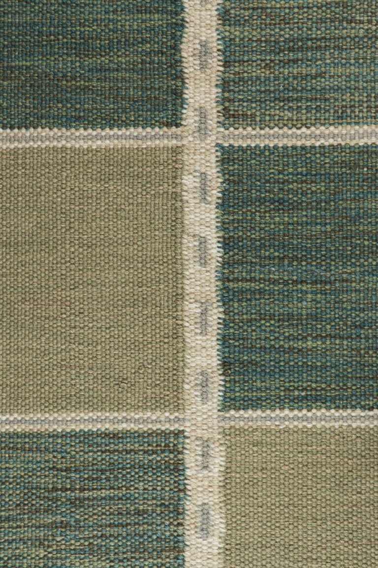 Scandinavian Rug with Geometric Patterns