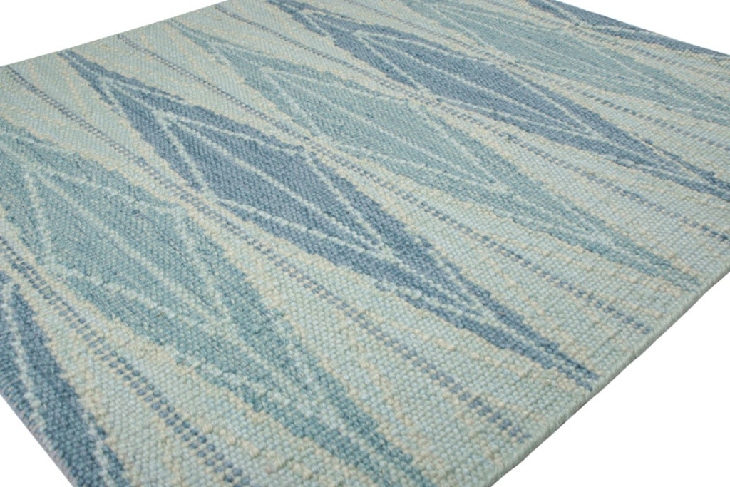 Scandinavian Square Rug with Geometric Patterns
