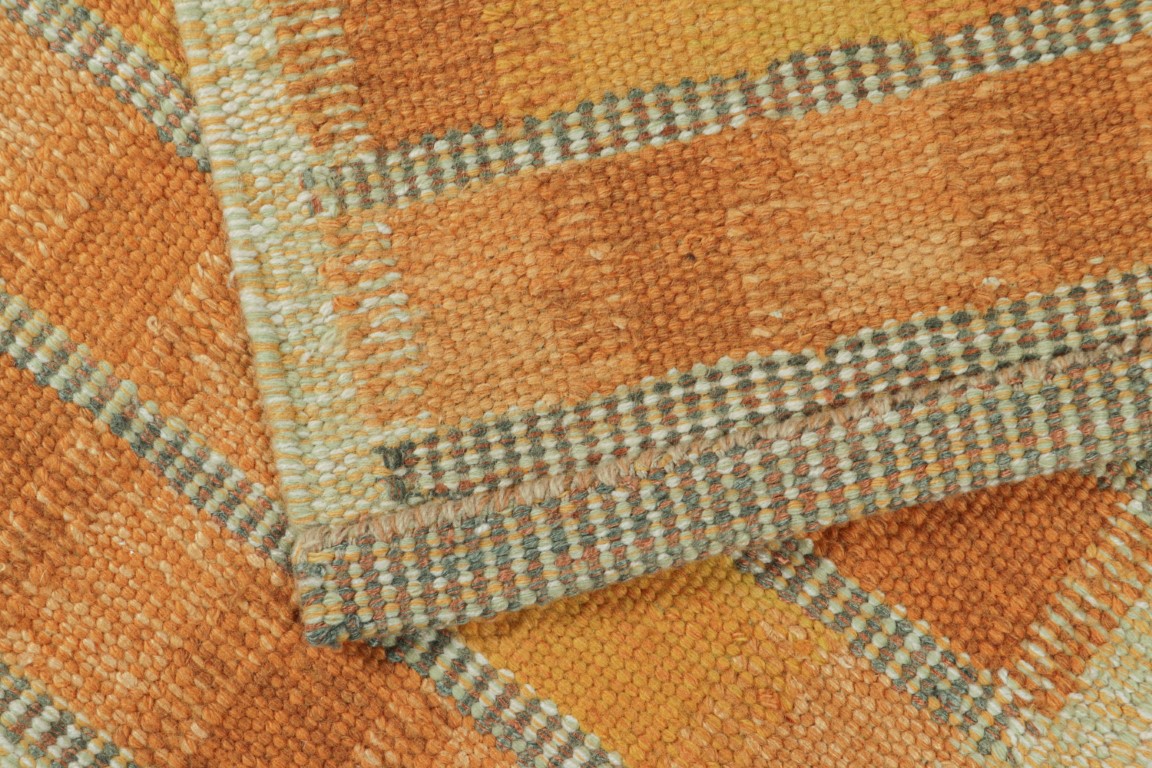 Scandinavian Rug with Geometric Patterns