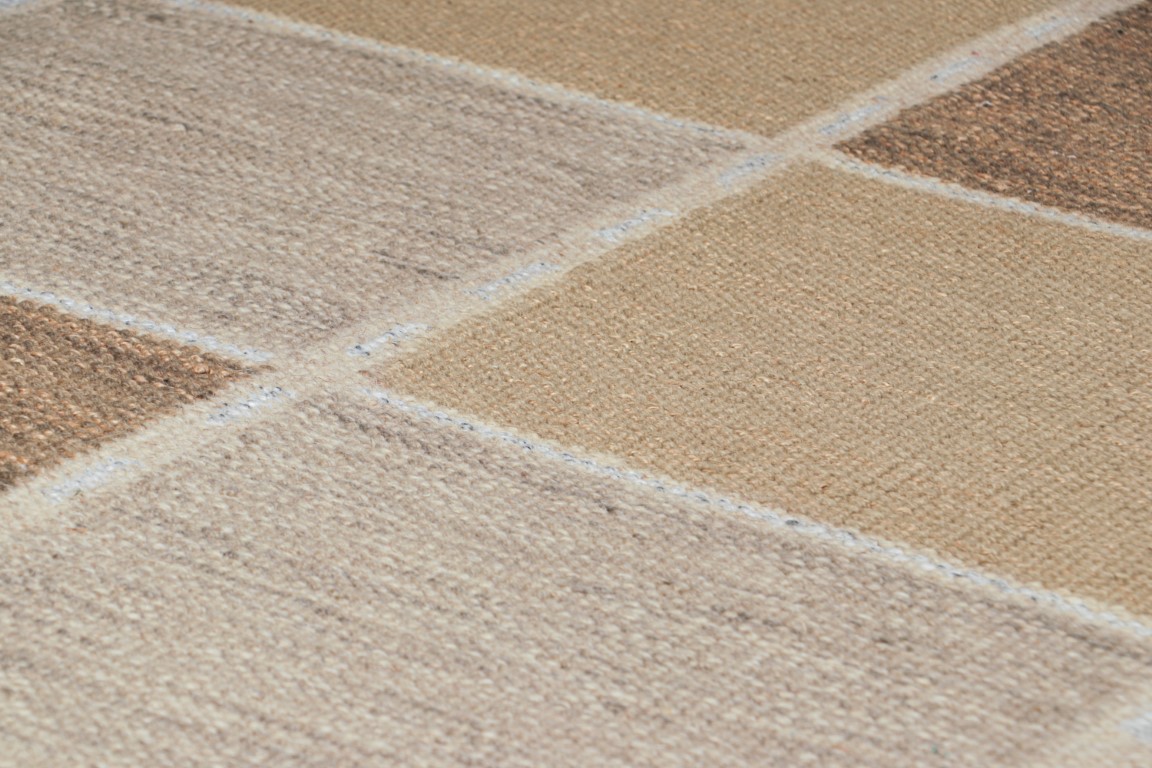 Scandinavian Rug with Geometric Patterns