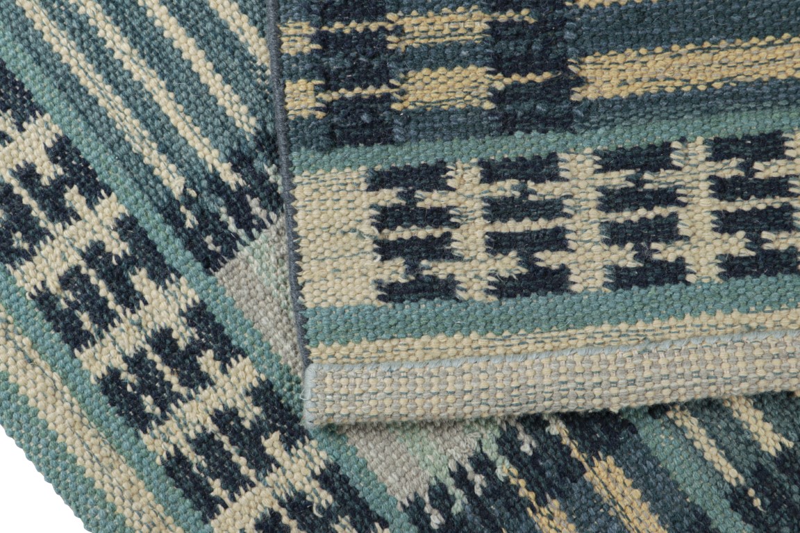 Scandinavian Rug with Geometric Patterns