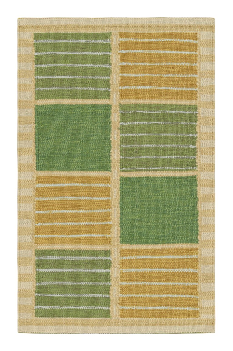 Scandinavian Rug with Geometric Patterns