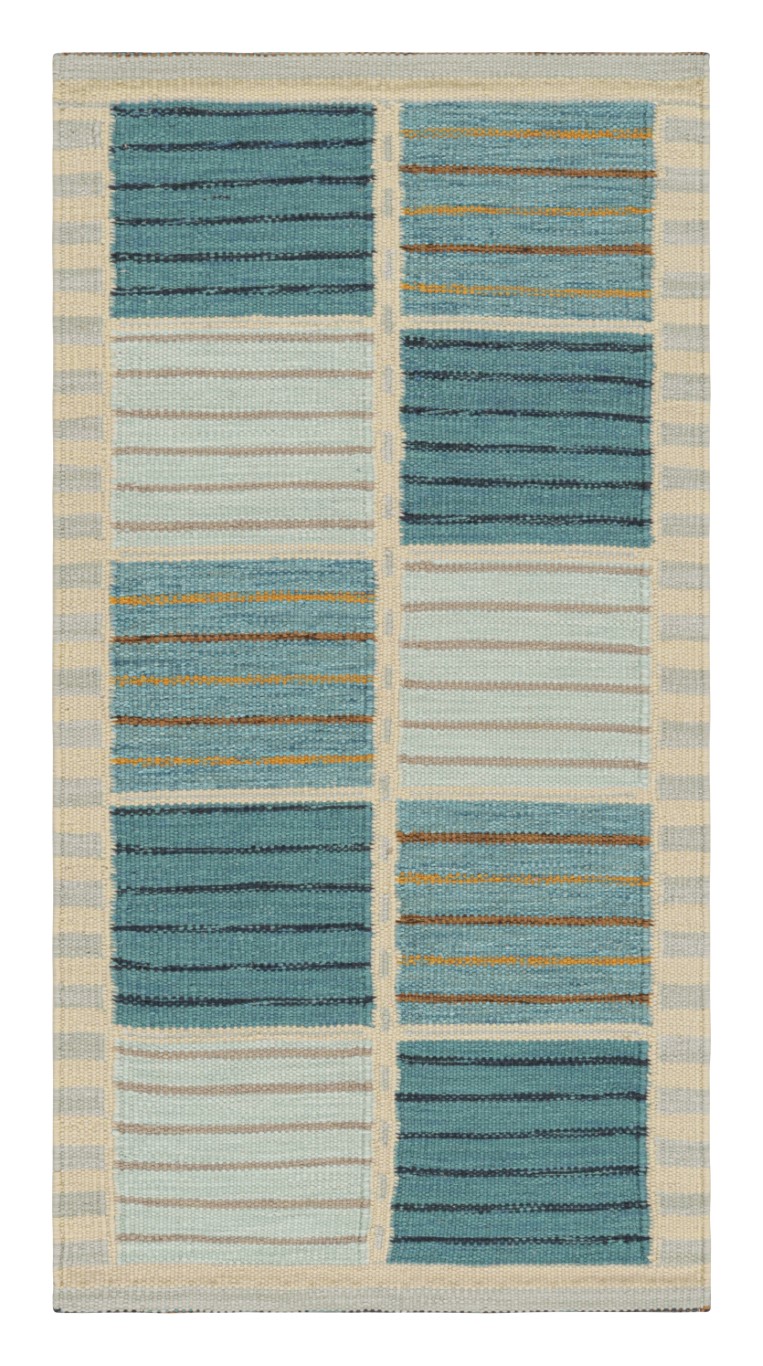 Scandinavian Runner with Geometric Stripes