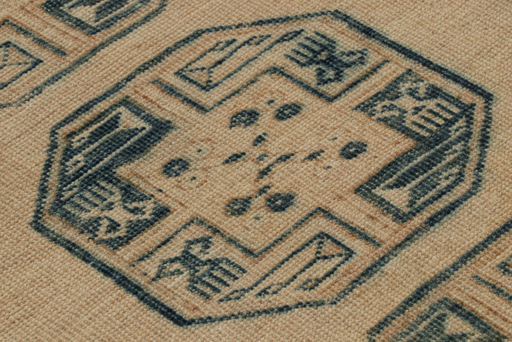 31015 10'3x13'7 6