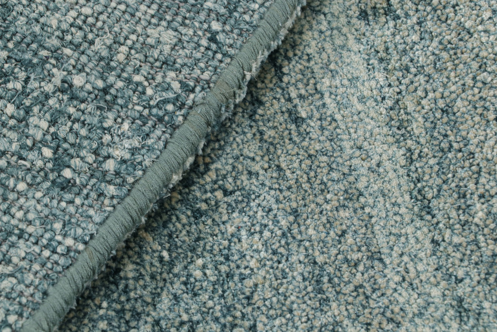 31351 8'11x11'3 7