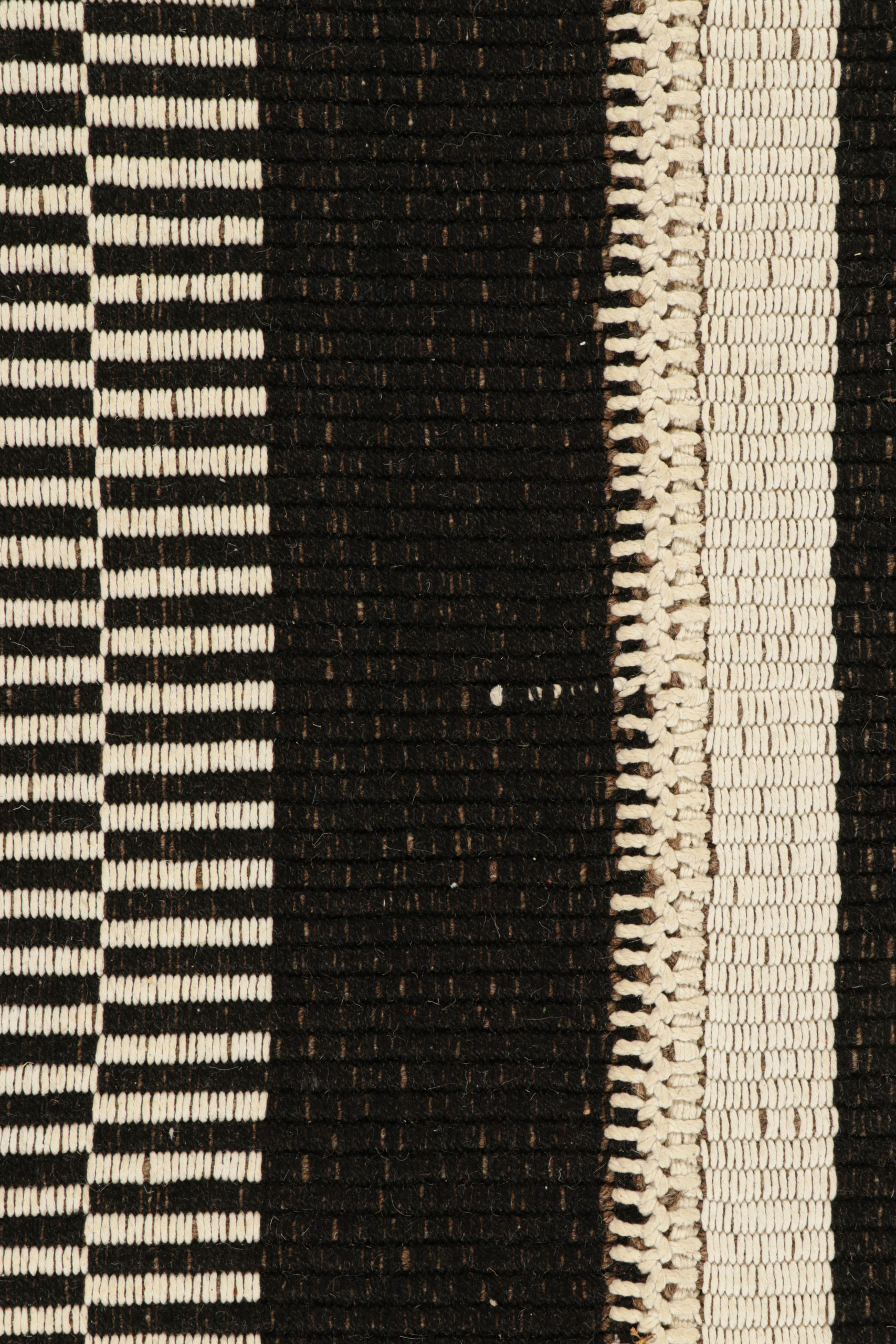 30223 10'1x14'4 3