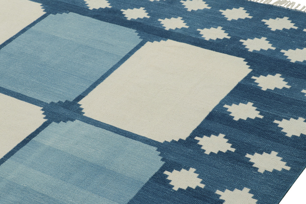 Contemporary Dhurrie Geometric Rug