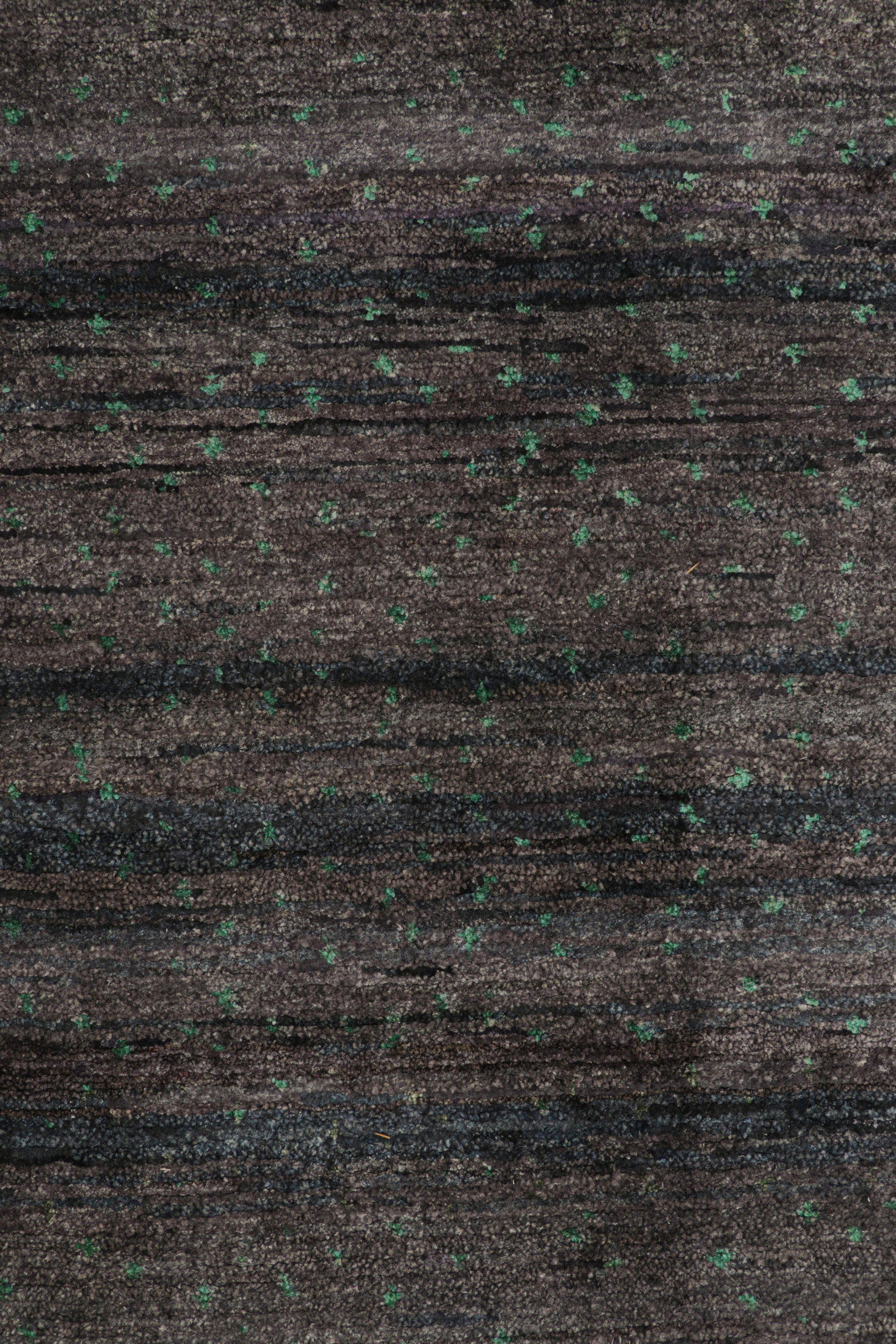 29758 9'11x13'8 6