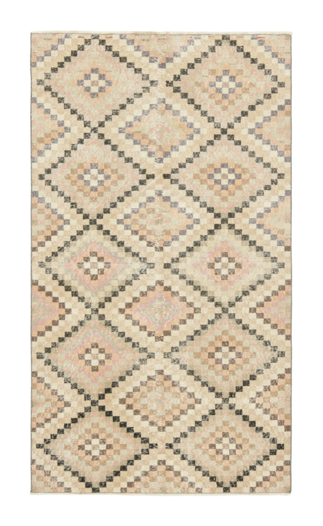 Vintage Turkish Rug in Cream with All-Over Diamond Medallions  - Rug & Kilim