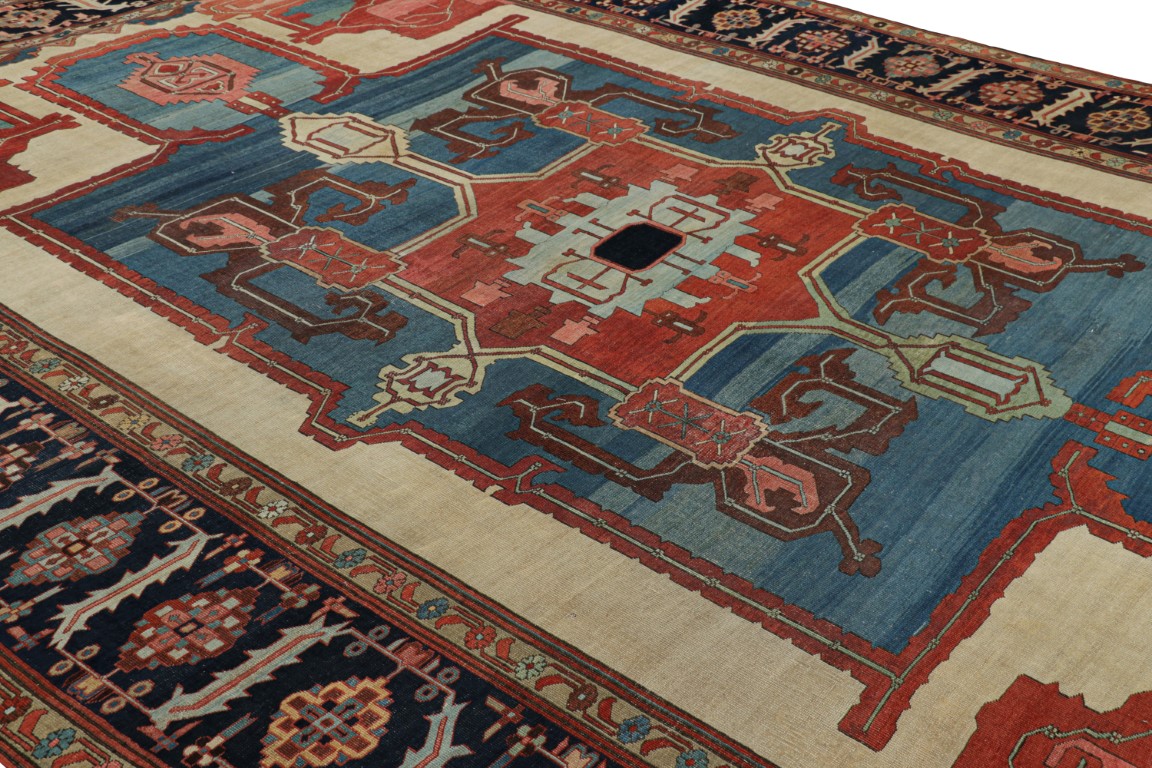 Antique Heriz Bakshaish Persian Rug