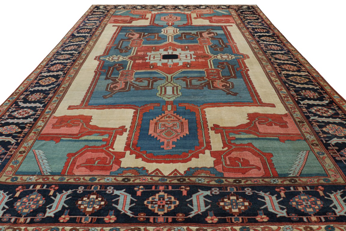 Antique Heriz Bakshaish Persian Rug