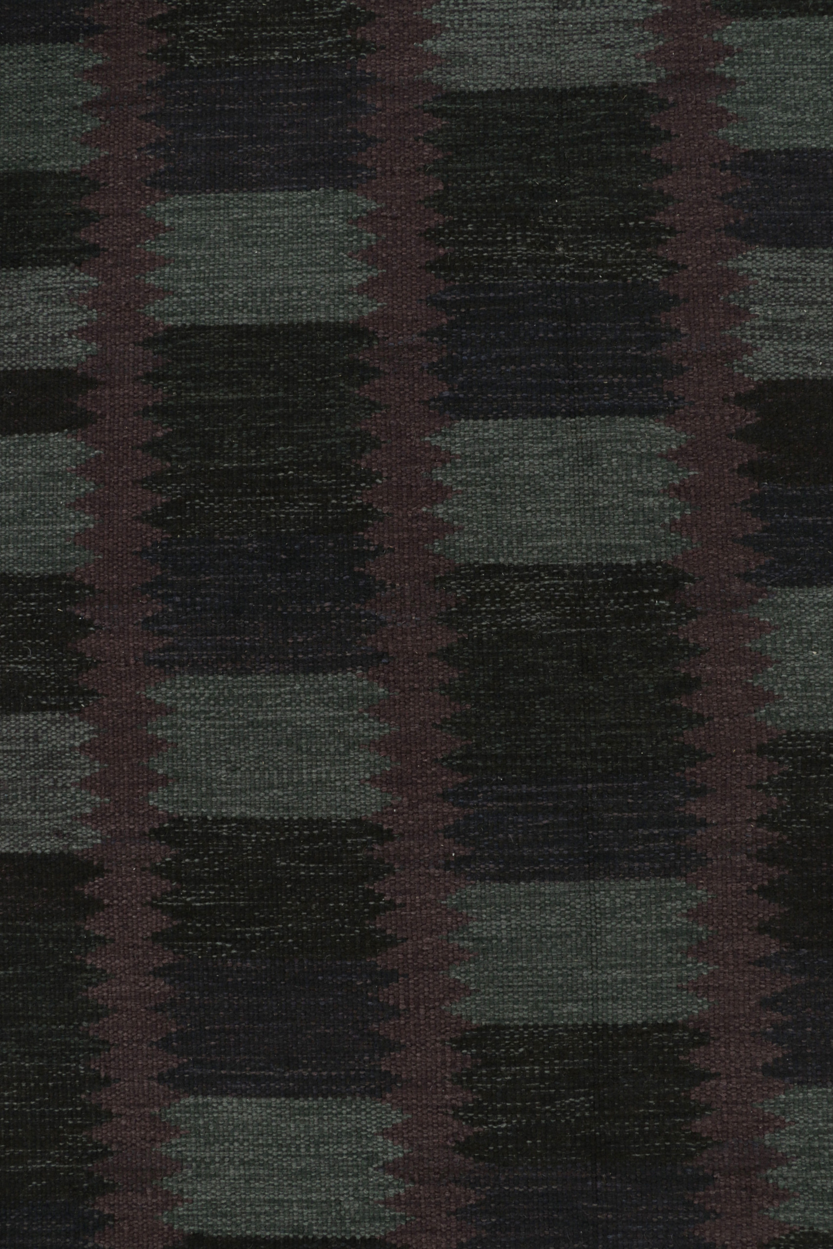 33687 11'11x13'10 6
