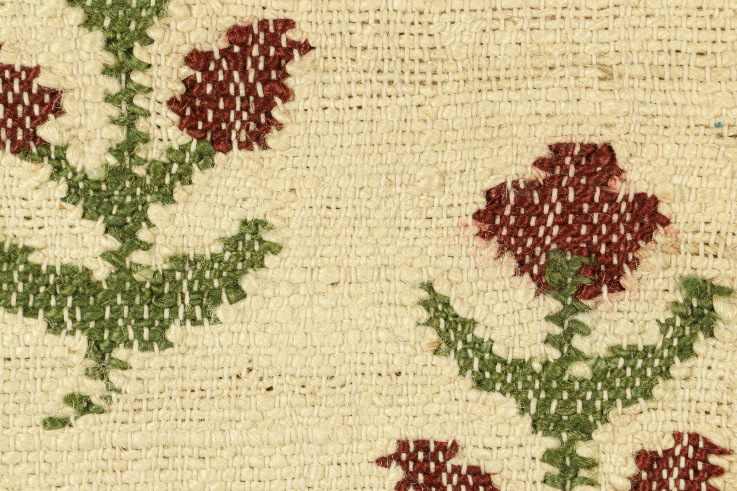 5028220 NATURAL FLORAL 3