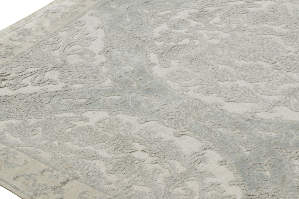 Modern Classics Floral Rug