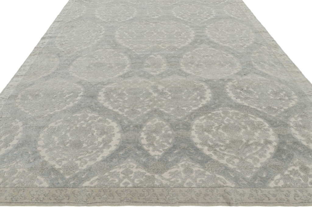 Modern Classics Floral Rug