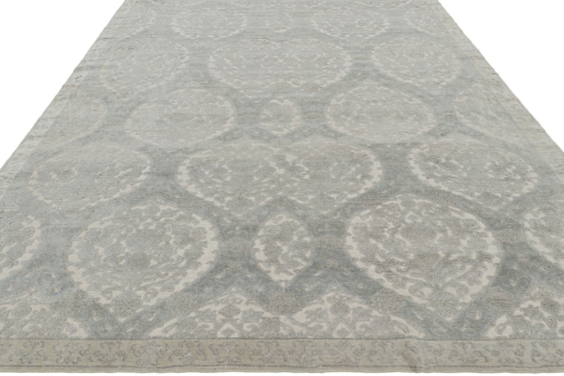 Modern Classics Floral Rug