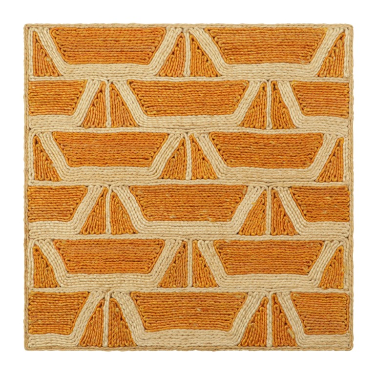 5028576 HAND WOVEN 1