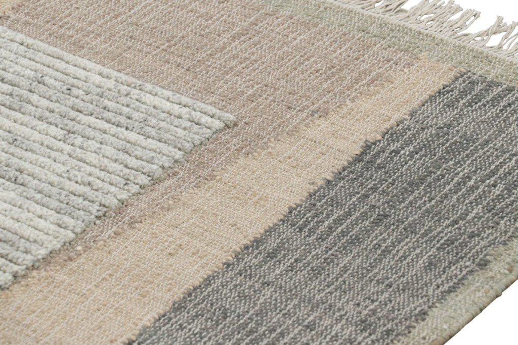 Geometric Flatweave Rug