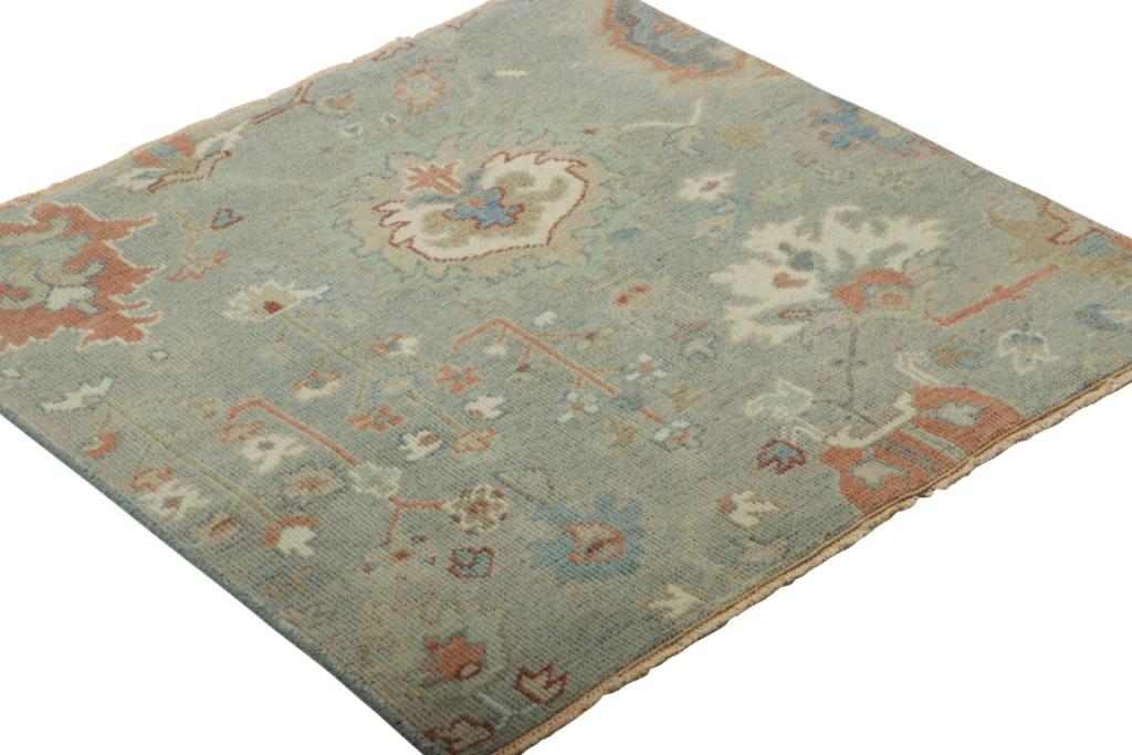 Modern Oushak Floral Rug