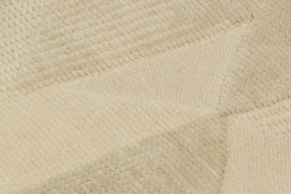 5028638 M 1 Textural 3