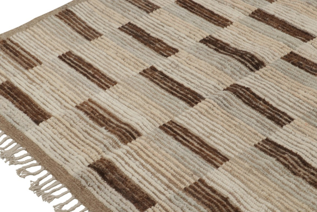 Modern Striped Geometric Rug