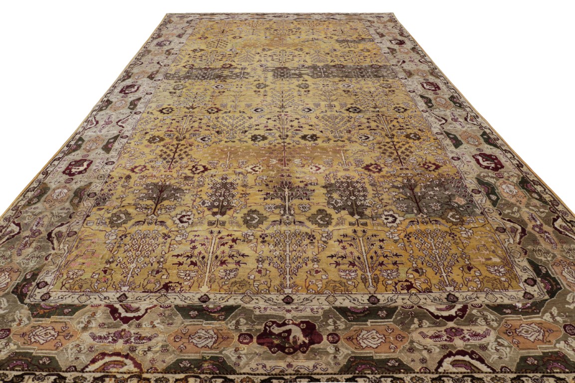 Antique Agra Floral Rug