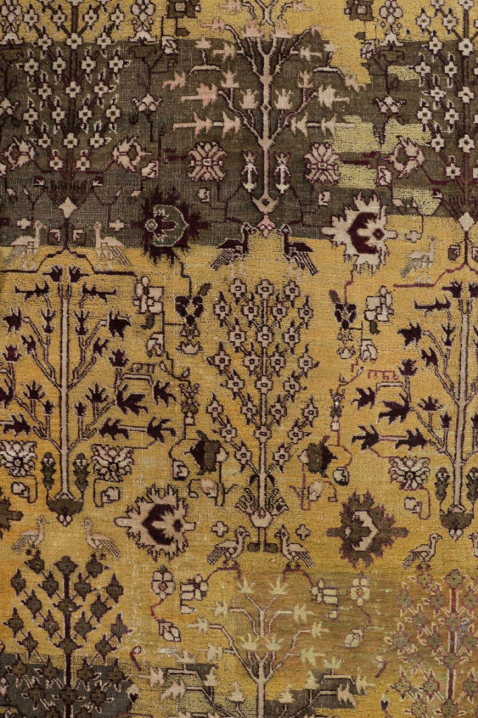 Antique Agra Floral Rug