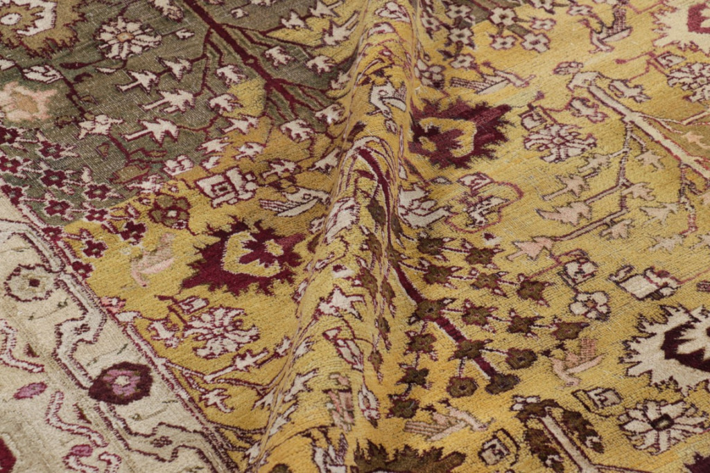 Antique Agra Floral Rug