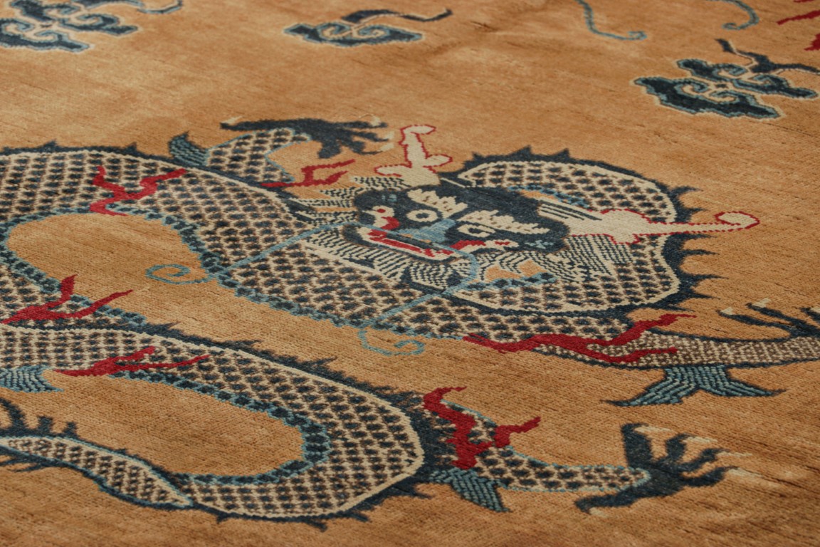 Chinese Pictorial Dragon Rug