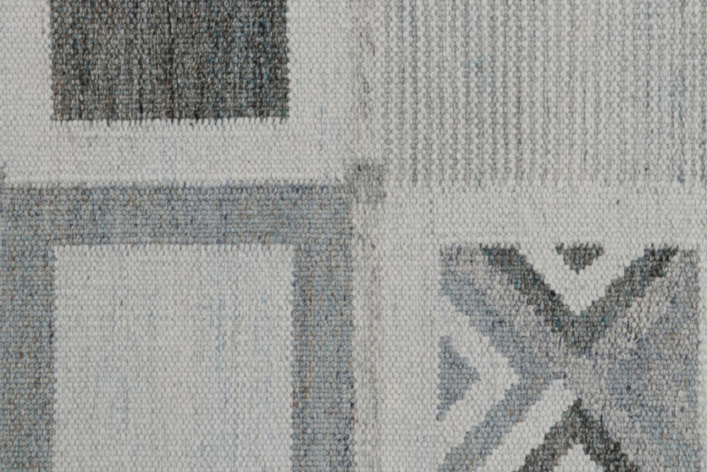 Scandinavian Custom Outdoor Rug with Geometric Patterns