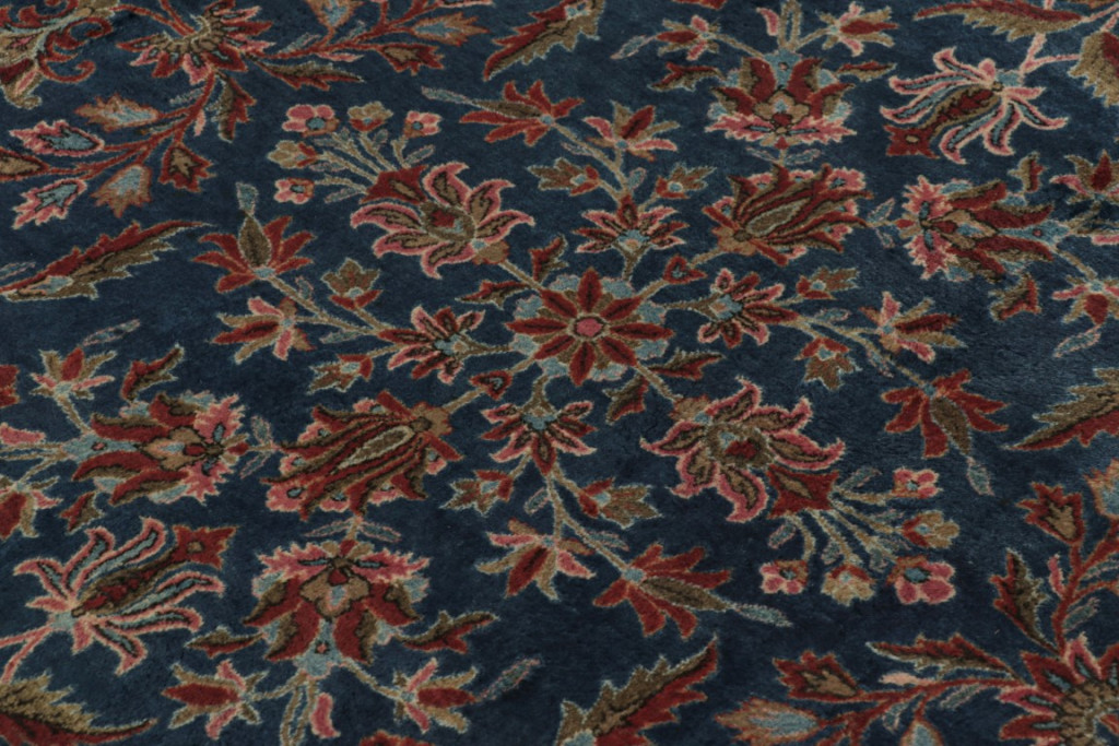 Antique Kashan Floral Rug