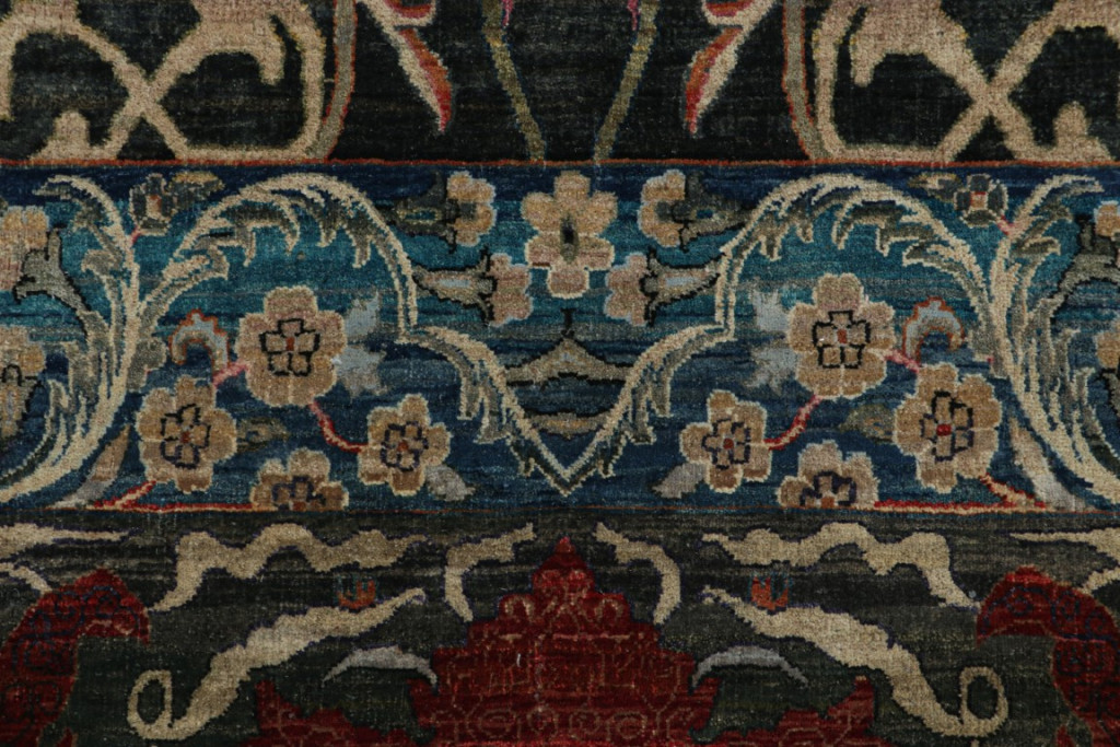 Modern Classics Floral Rug