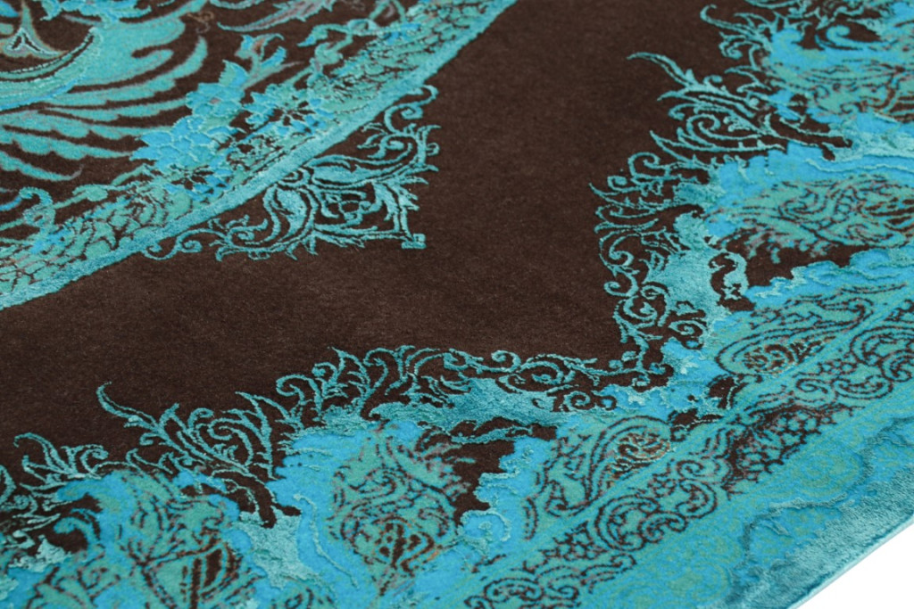 Contemporary Medallion Rug