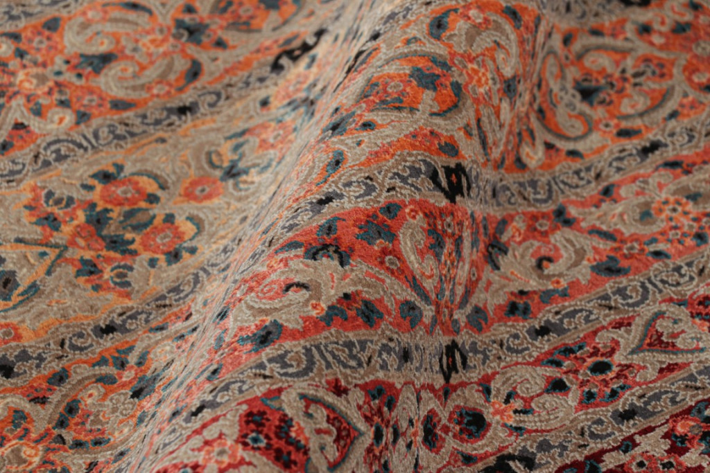 Contemporary Floral Rug