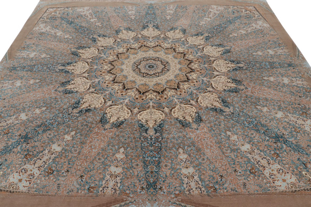 Contemporary Medallion Square Rug