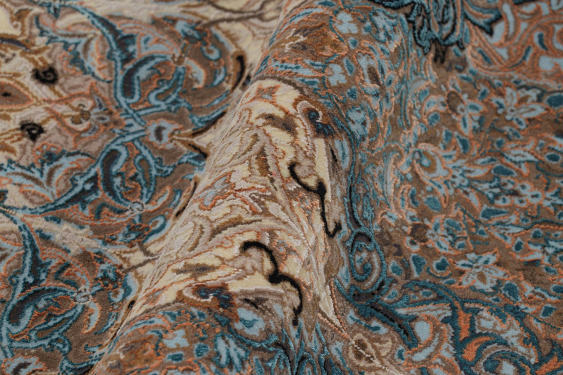 Contemporary Medallion Square Rug