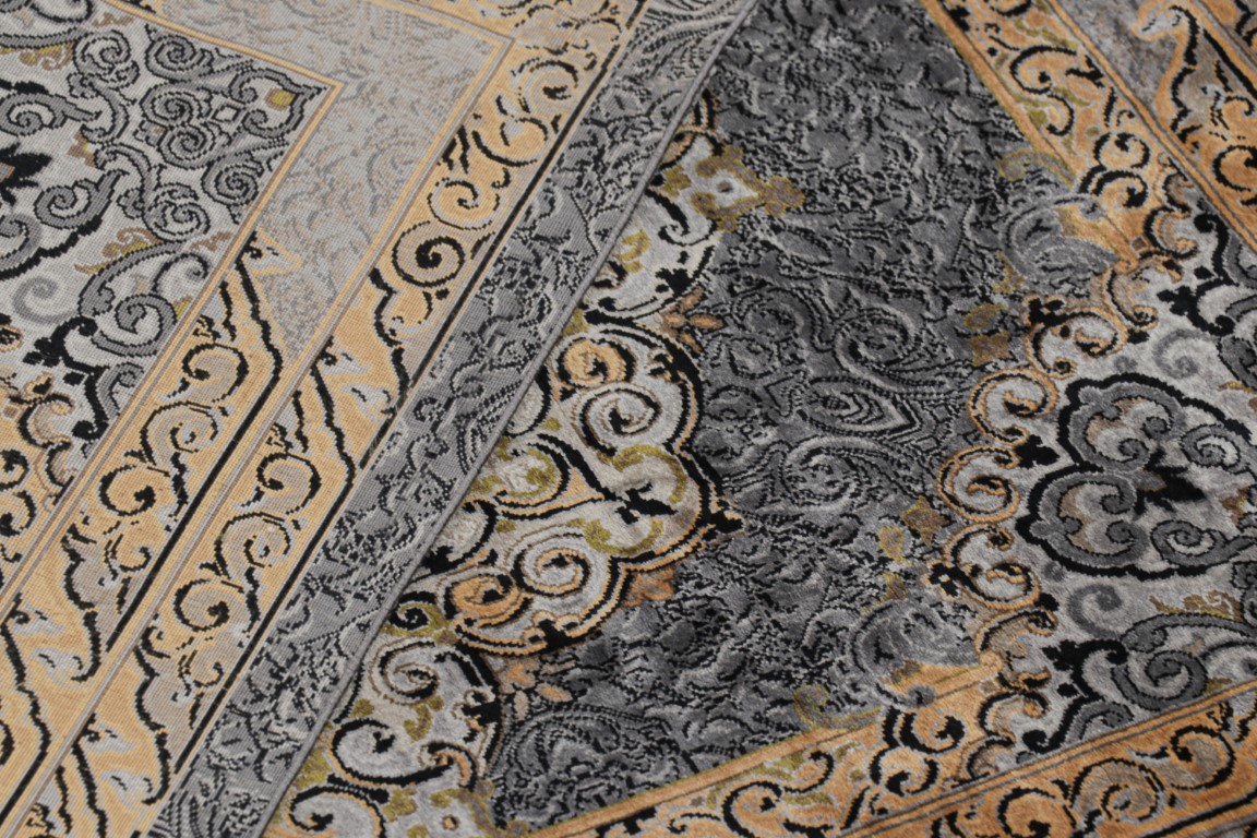 Contemporary Medallion Rug