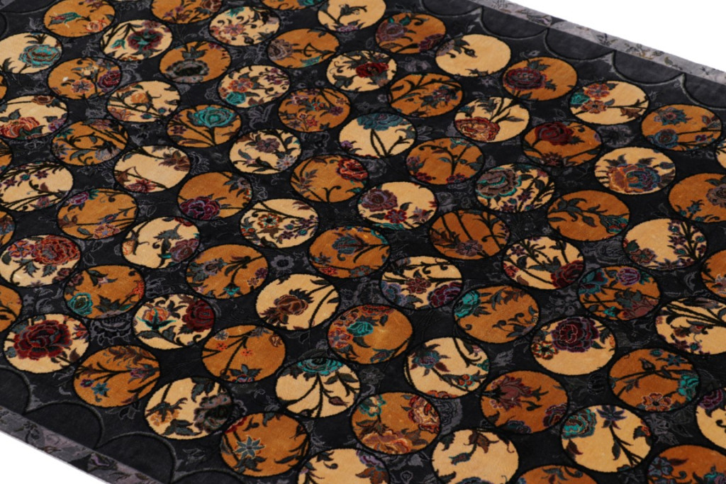 Contemporary Floral Rug