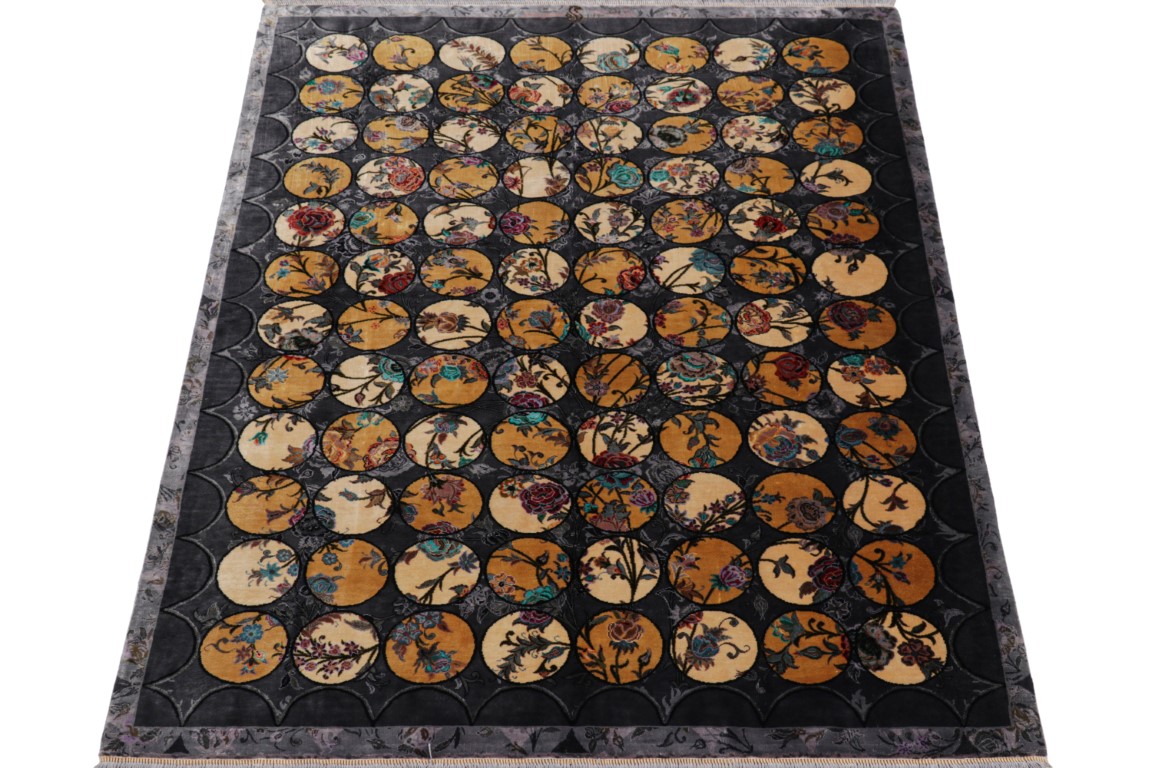 Contemporary Floral Rug