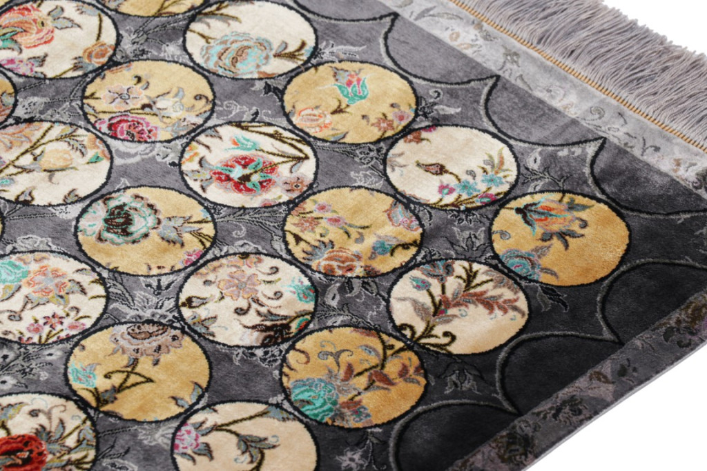 Contemporary Floral Rug