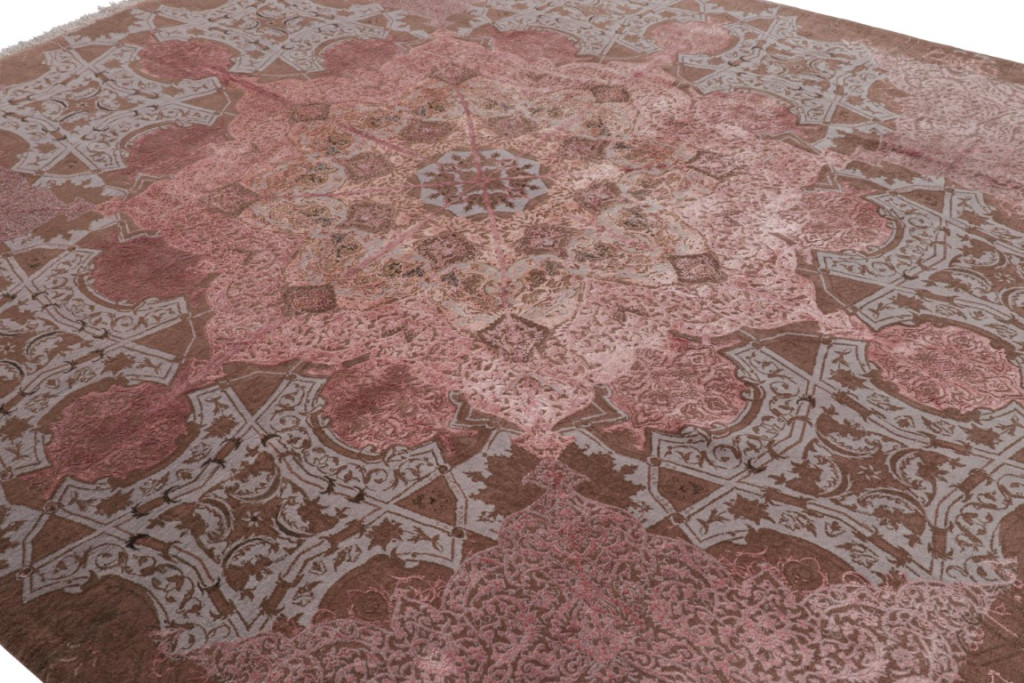 Contemporary Medallion Rug