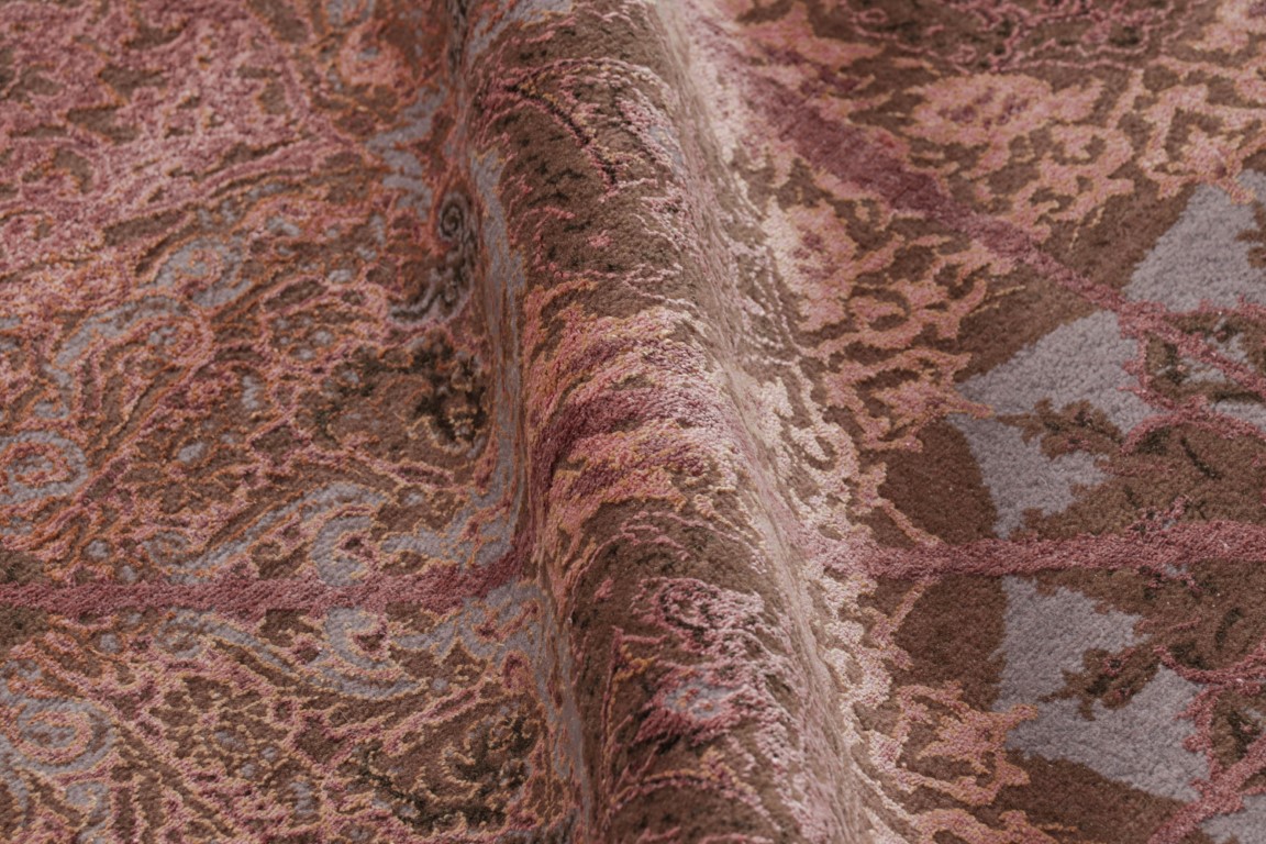 Contemporary Medallion Rug