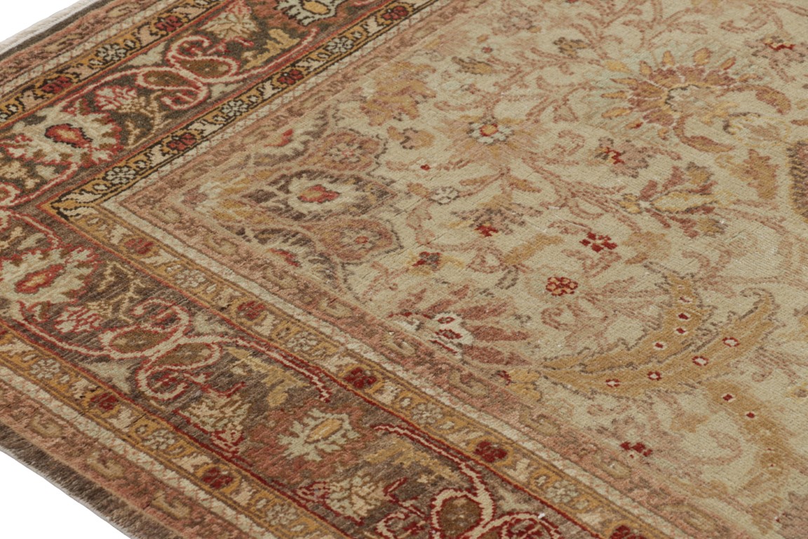 Vintage Sivas Floral Rug