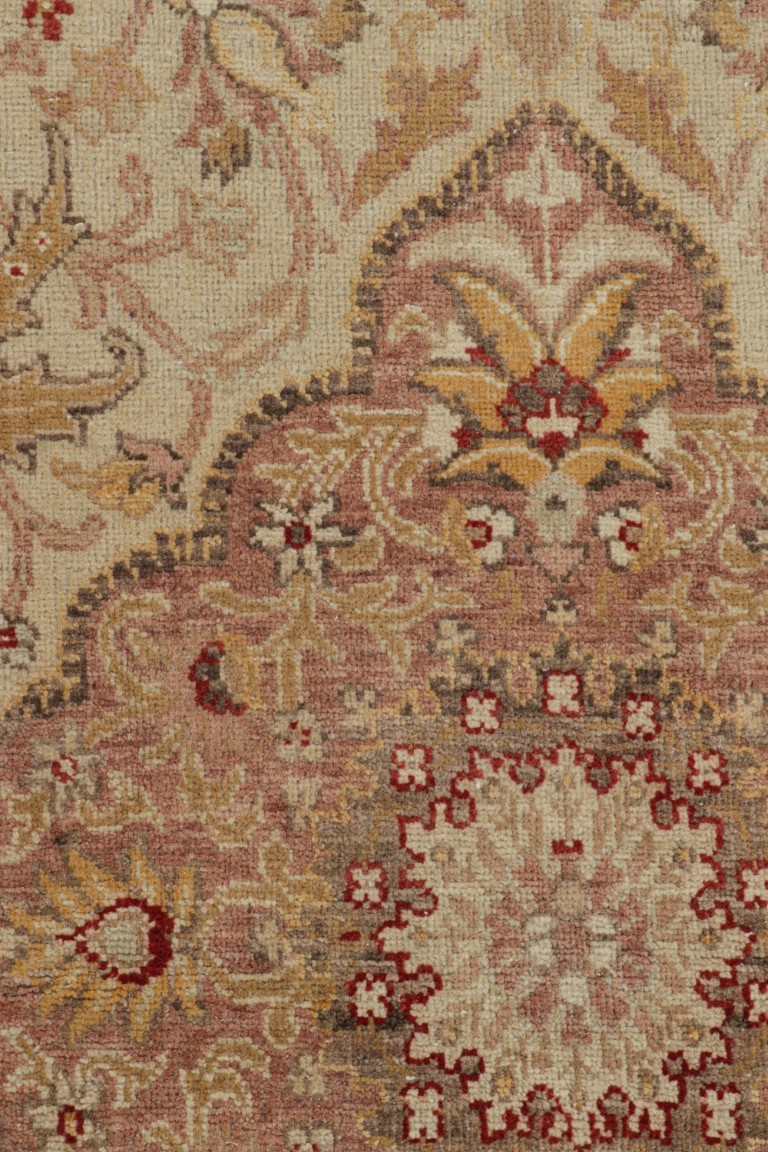 Vintage Sivas Floral Rug