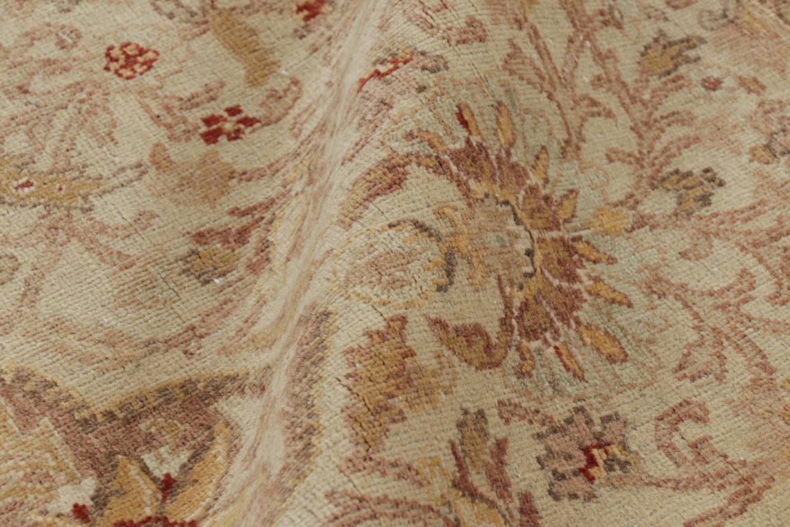 Vintage Sivas Floral Rug