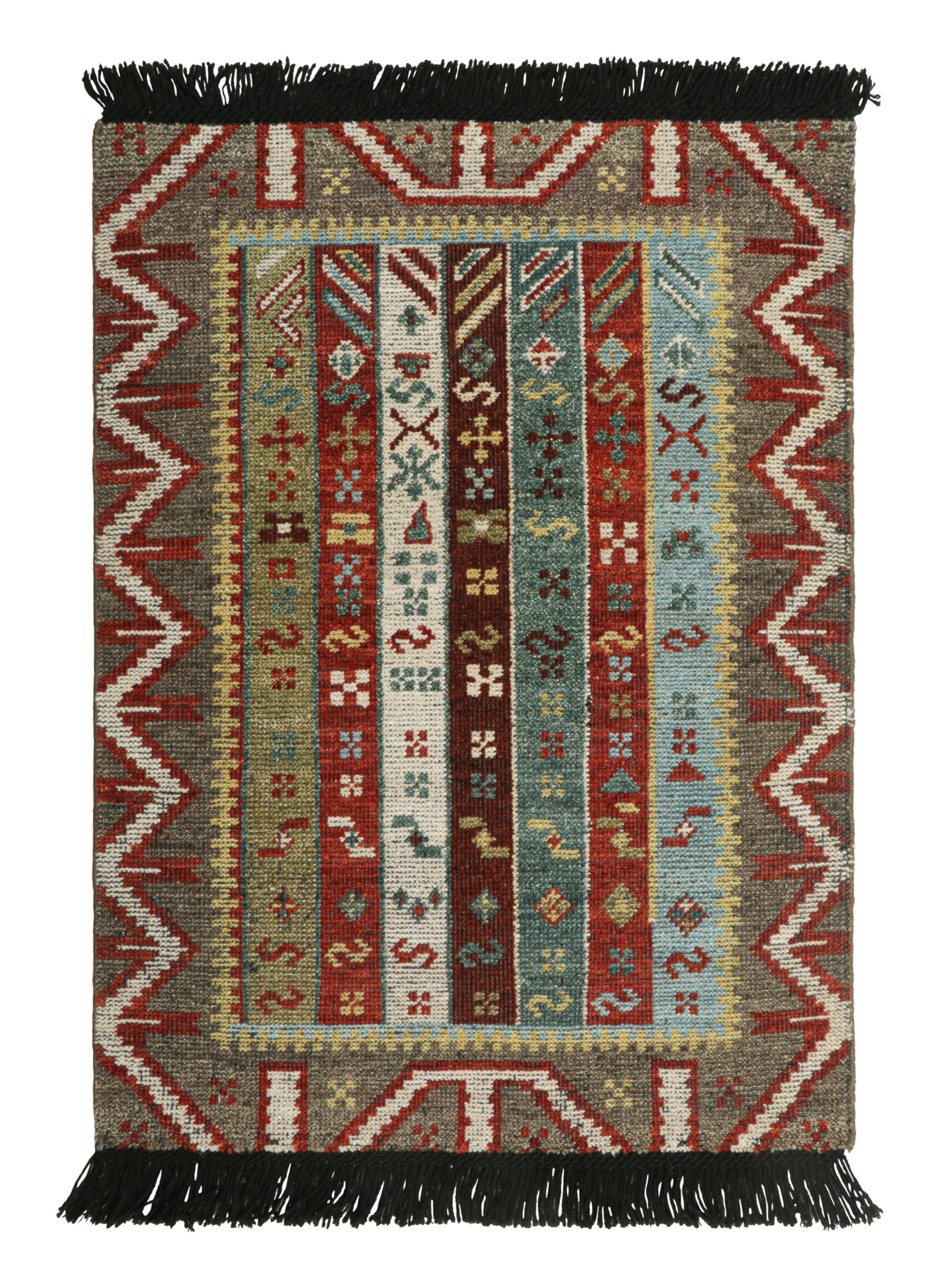 Classic Gift-Sized Geometric Rug